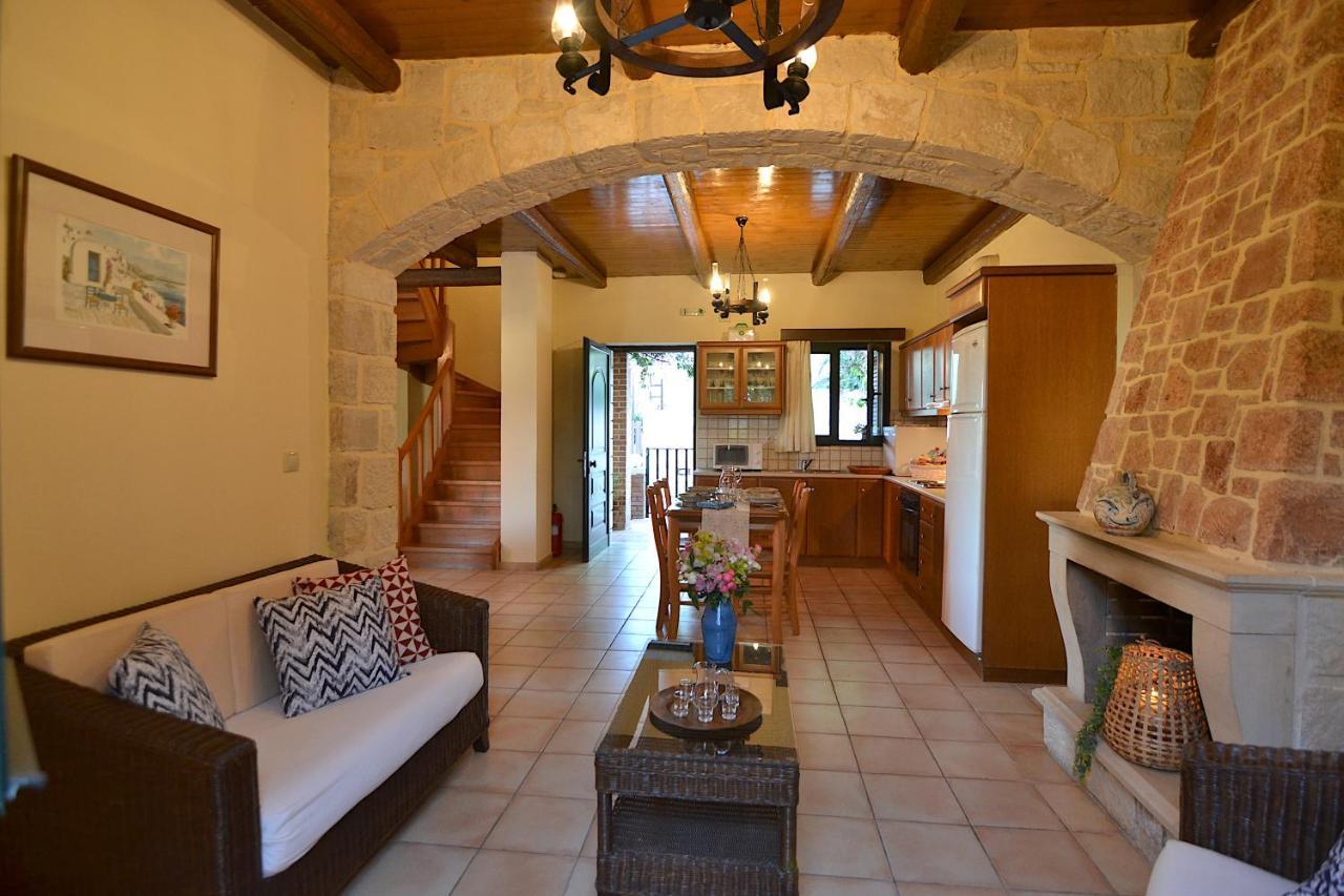 Christina Villas- Minoan Inland Pentamodi Exterior foto